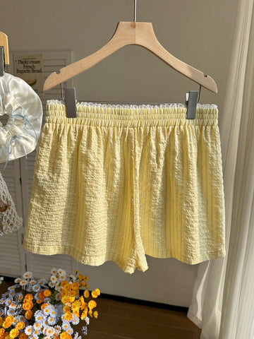 Pantaloni scurți SHEIN, galben