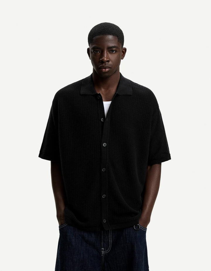Cămașă cu mâneca scurtă BERSHKA, negru