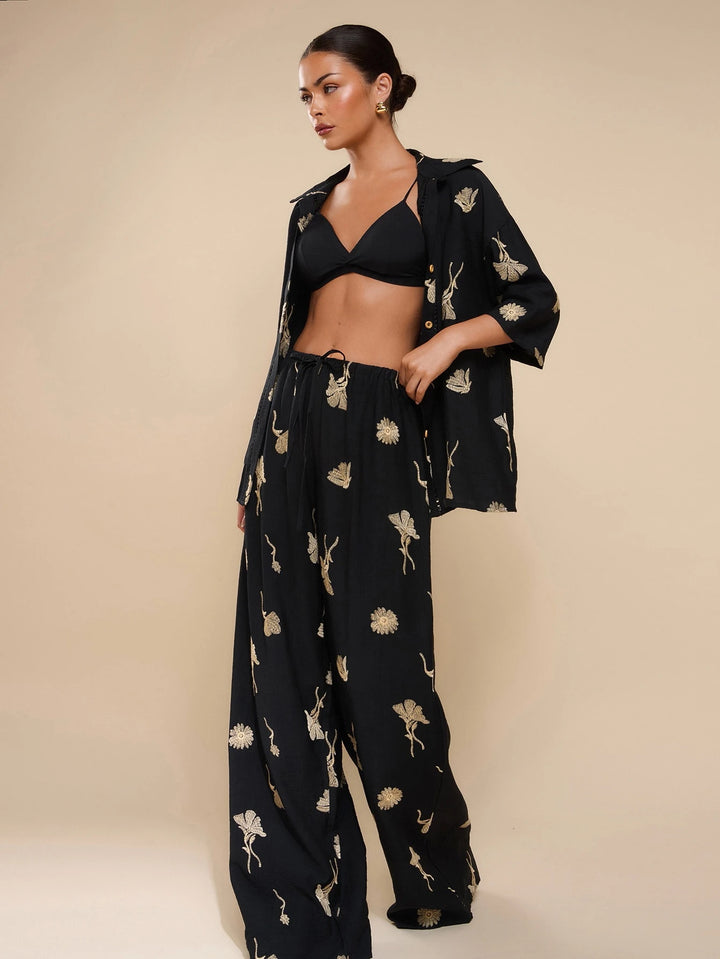 Pantaloni SHEIN, negru
