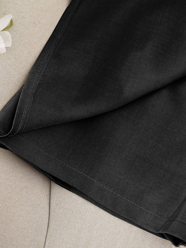 Pantaloni scurți SHEIN, negru
