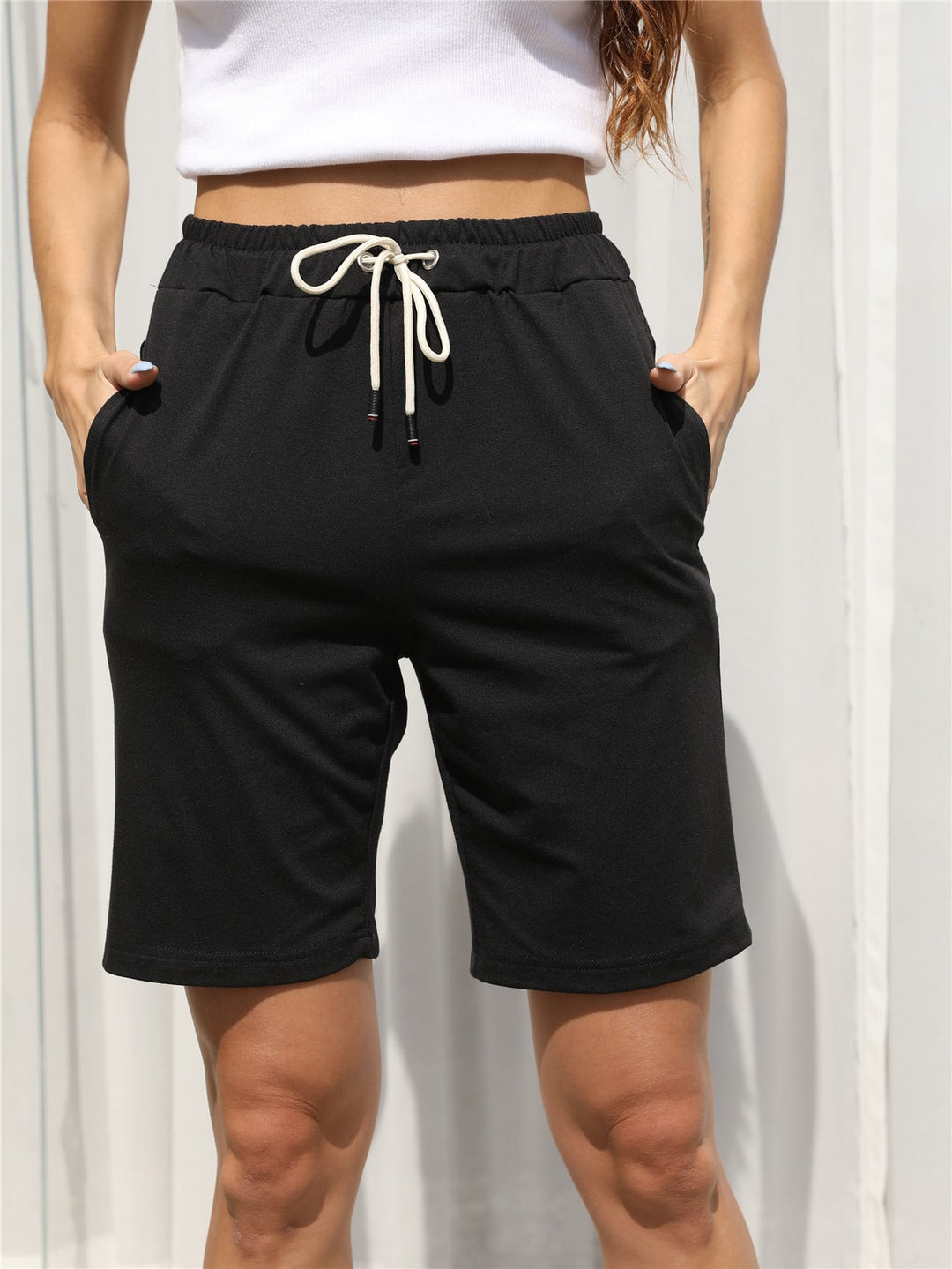 Pantaloni scurți SHEIN, negru