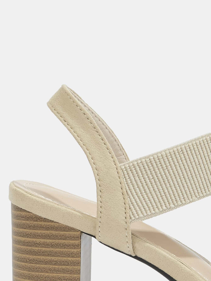 Pantofi cu toc SHEIN, bej