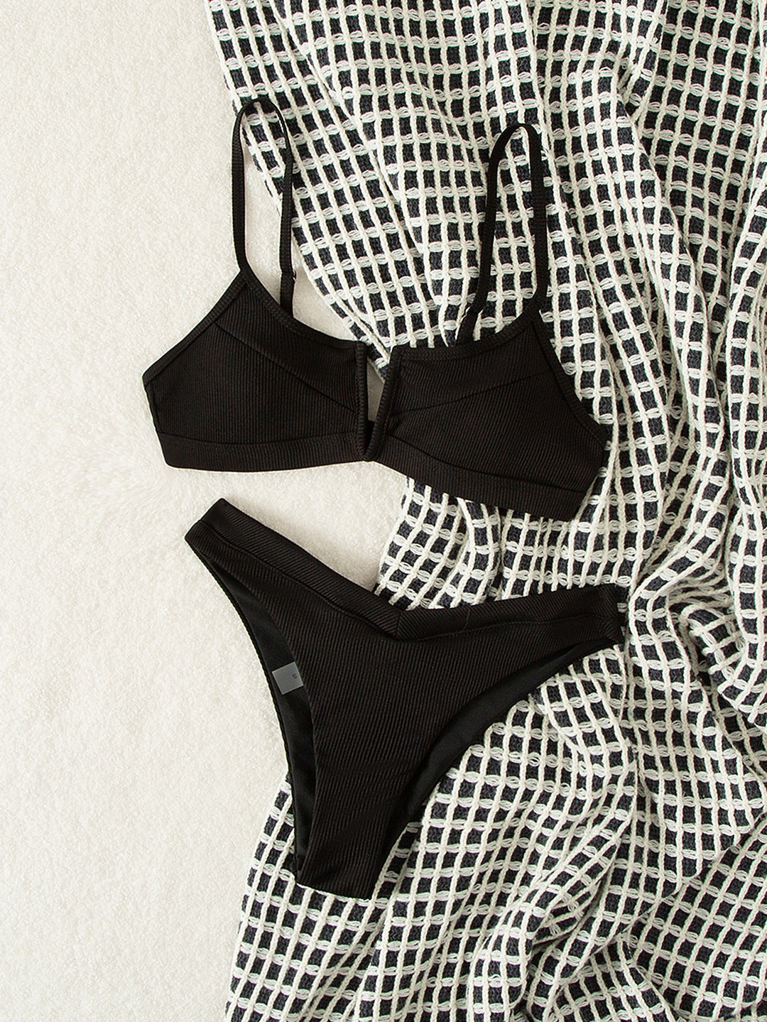 Set bikini SHEIN, negru