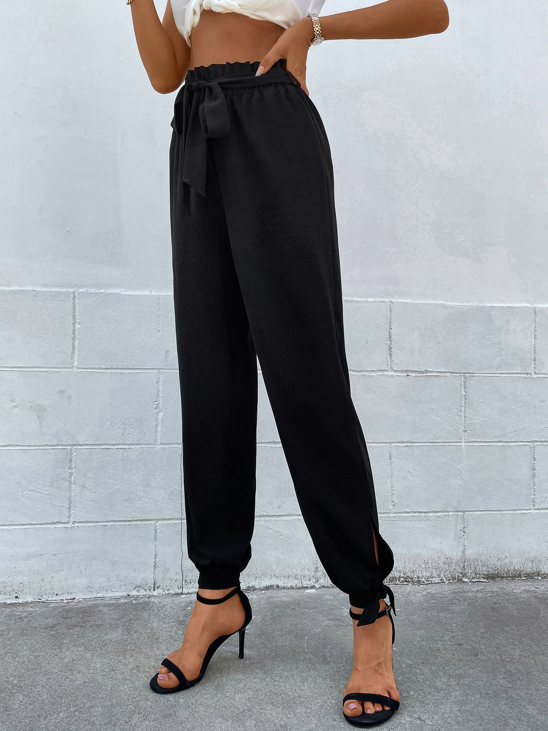 Pantaloni SHEIN, negru