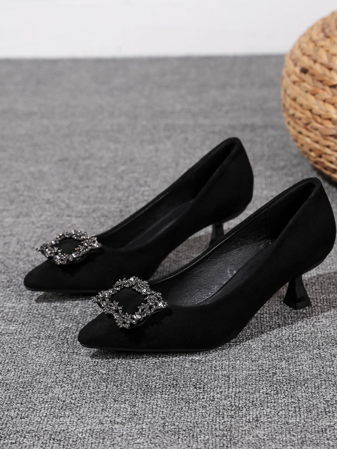 Pantofi cu toc SHEIN, negru