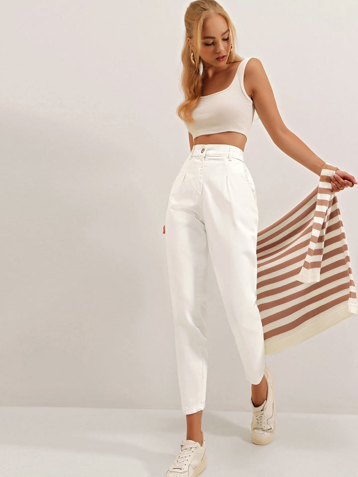 Pantaloni SHEIN, alb