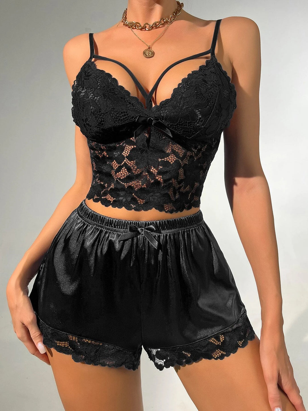 Compleu pijamale SHEIN, negru