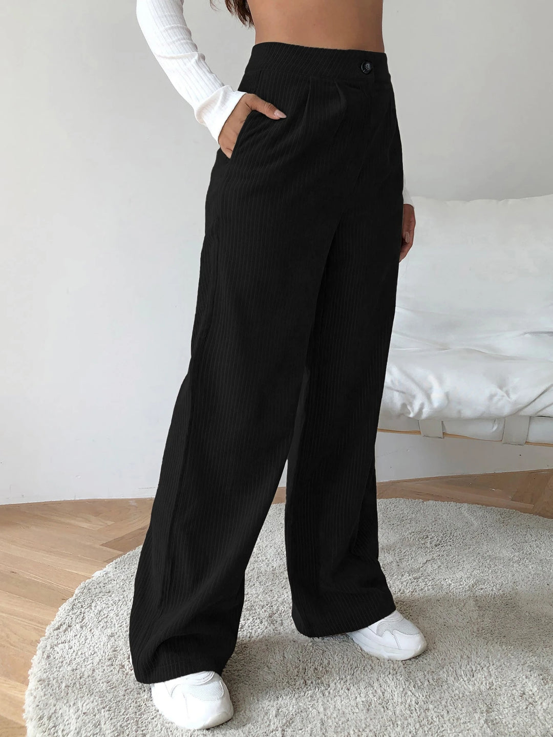 Pantaloni SHEIN, negru