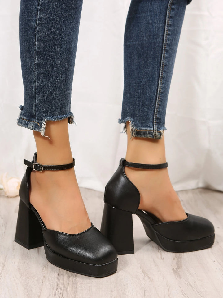 Pantofi SHEIN, negru