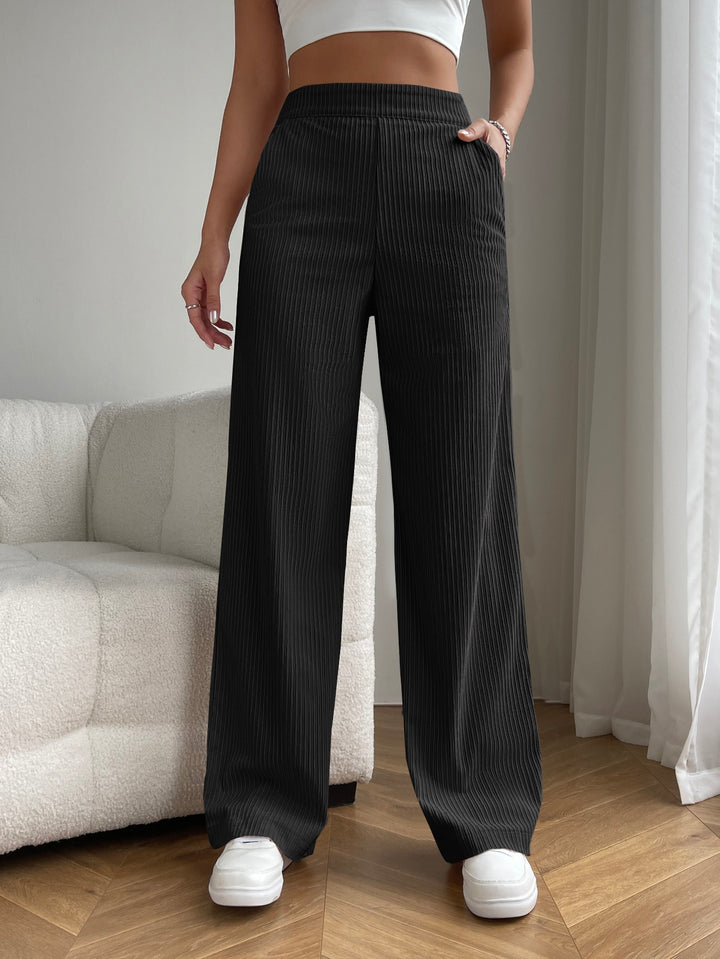 Pantaloni SHEIN, negru