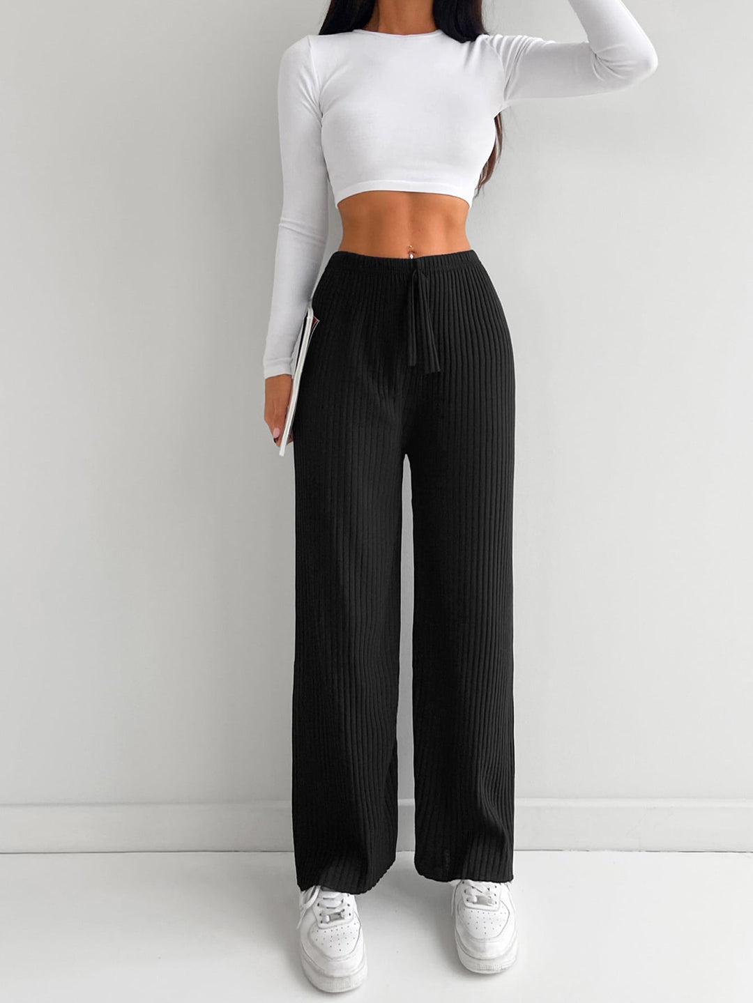 Pantaloni SHEIN, negru