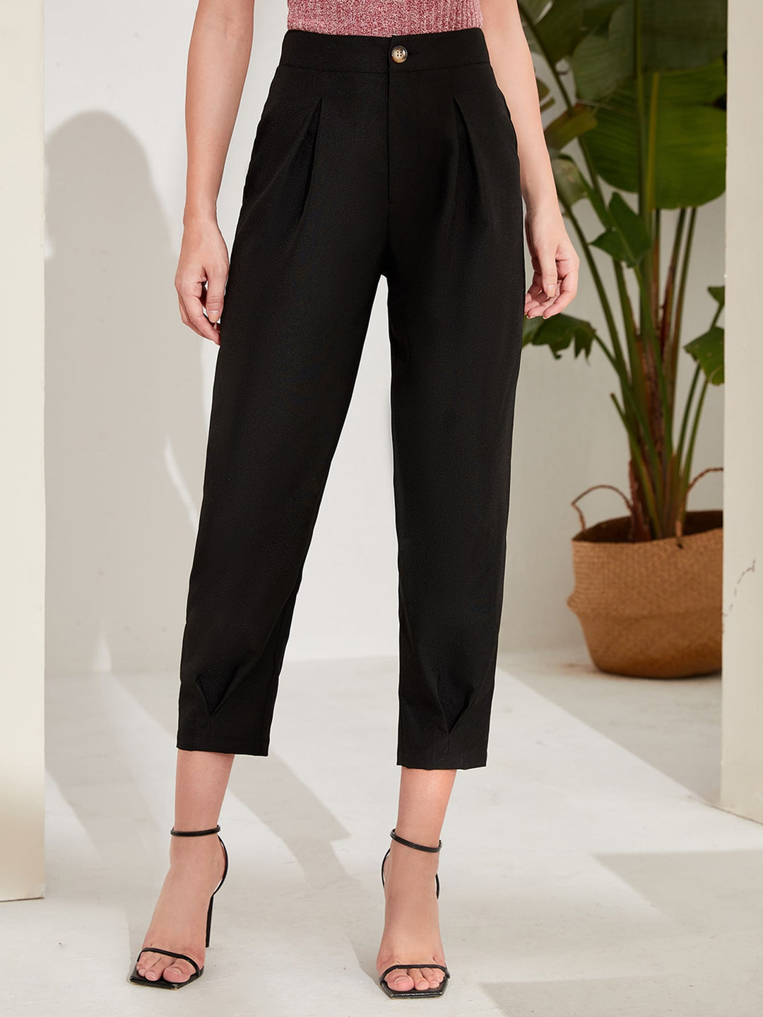 Pantaloni SHEIN, negru