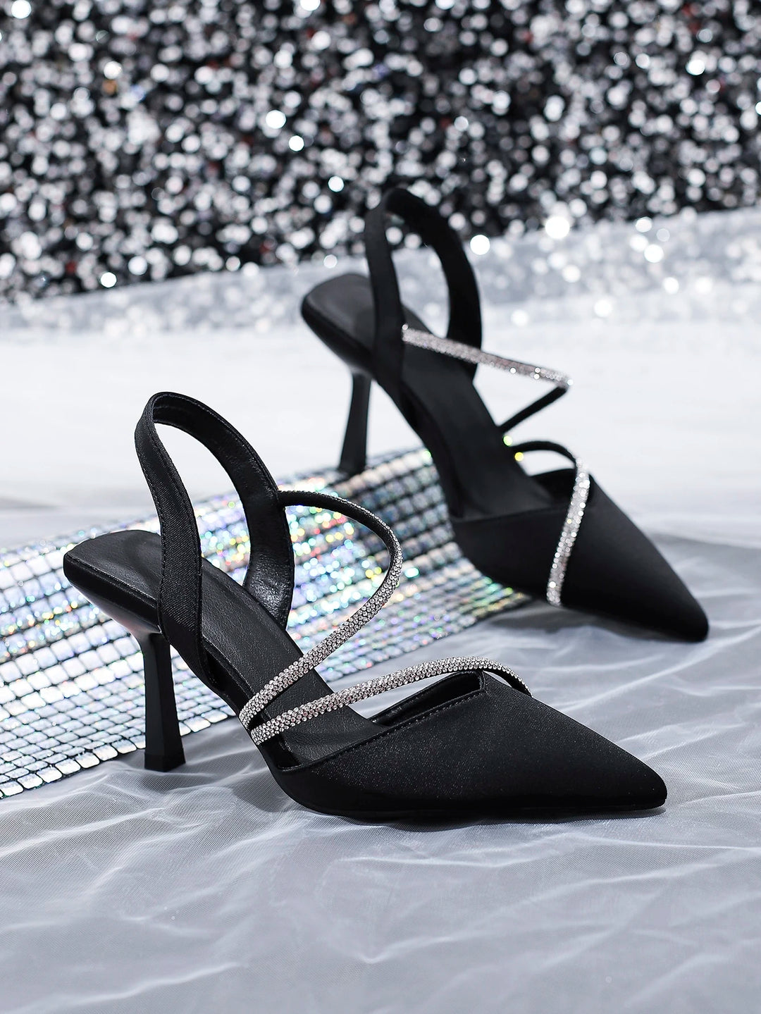 Pantofi cu toc SHEIN, negru