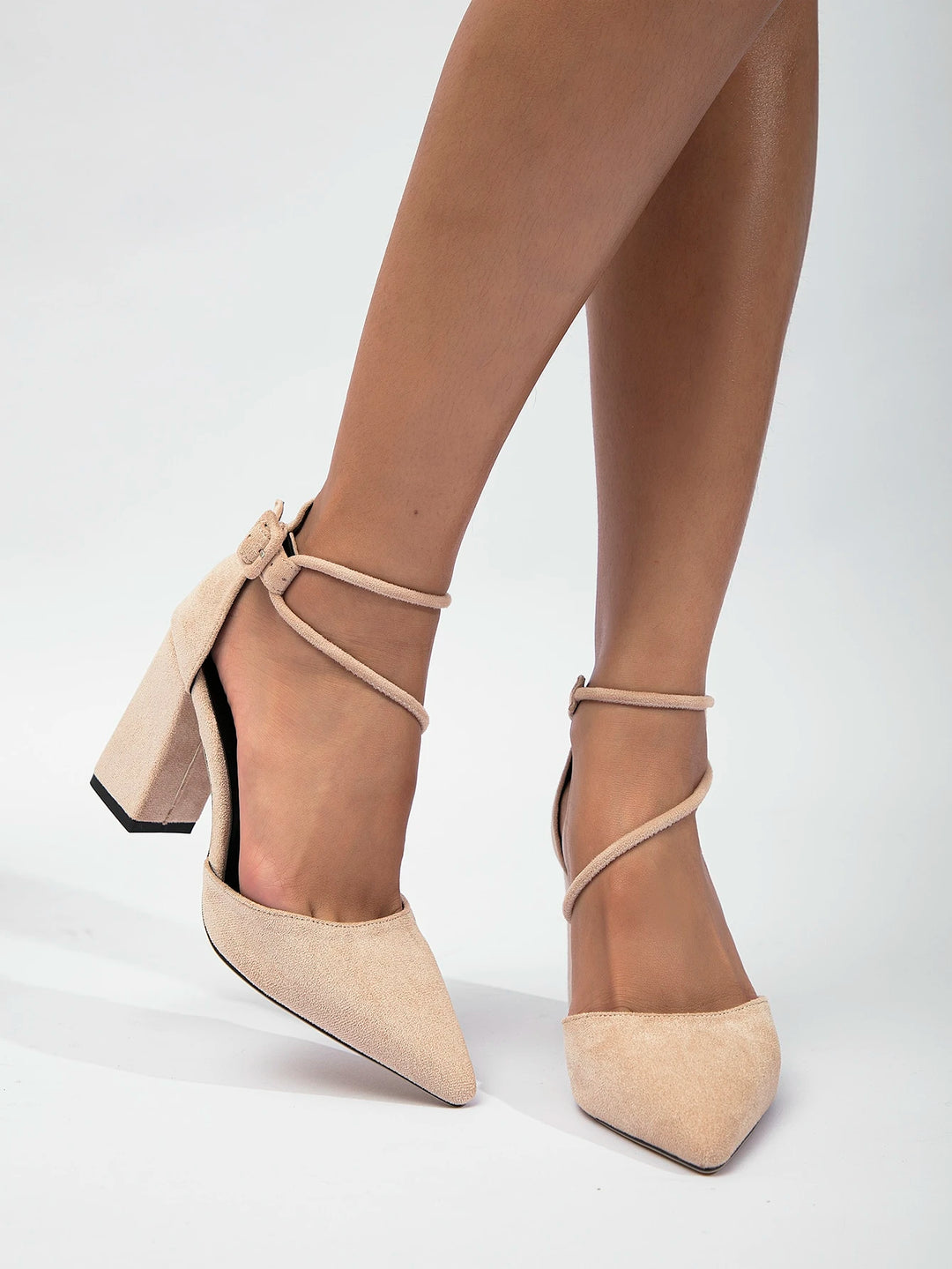 Pantofi cu toc SHEIN, crem