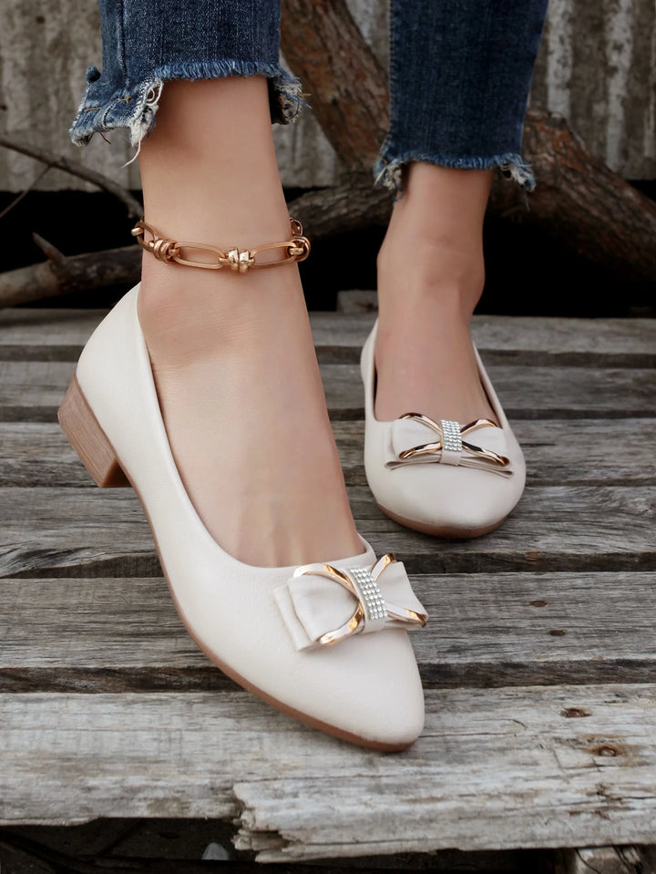 Pantofi SHEIN, bej