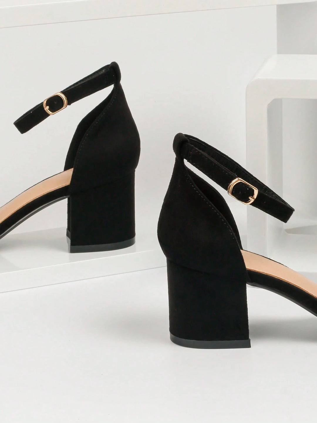 Sandale cu toc SHEIN, negru