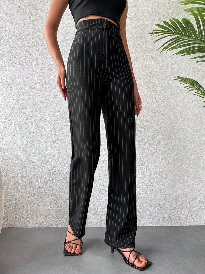 Pantaloni SHEIN, negru