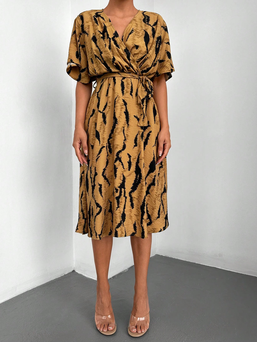 Rochie midi SHEIN, mix culori