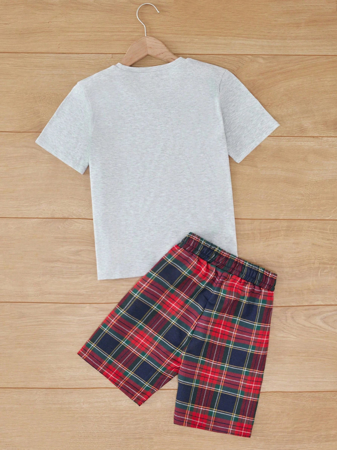 Compleu pijamale SHEIN, mix culori