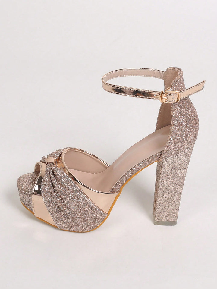 Pantofi cu toc SHEIN, auriu