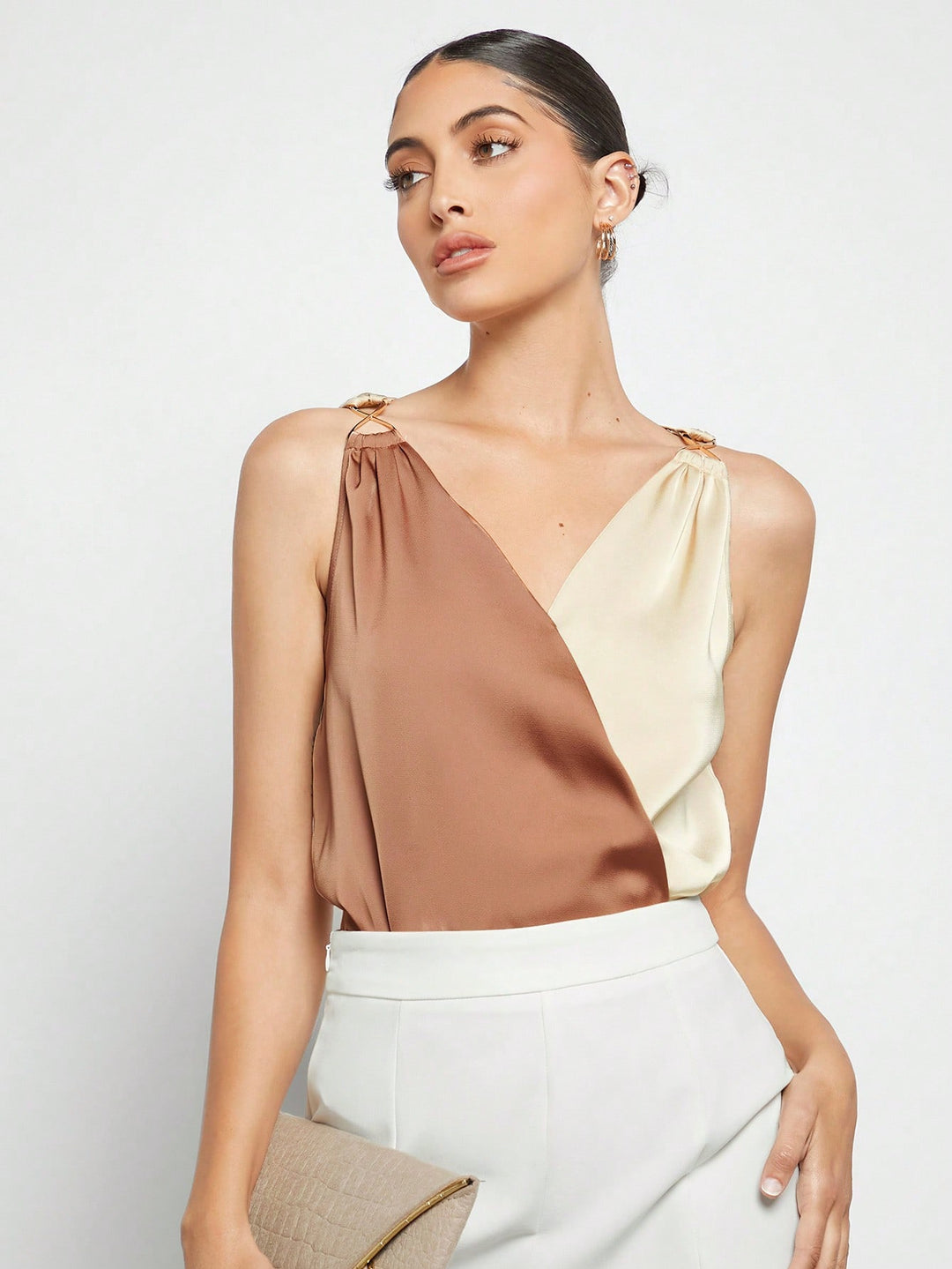 Bluza satin fără mâneci SHEIN, mix culori