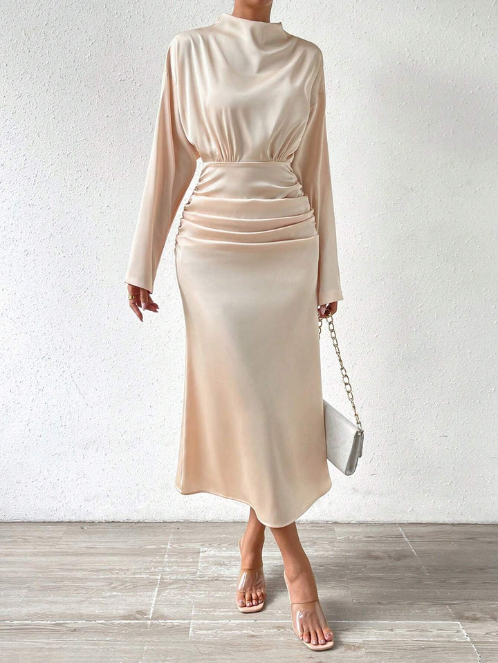 SHEIN Maxi ruha, krémszínű