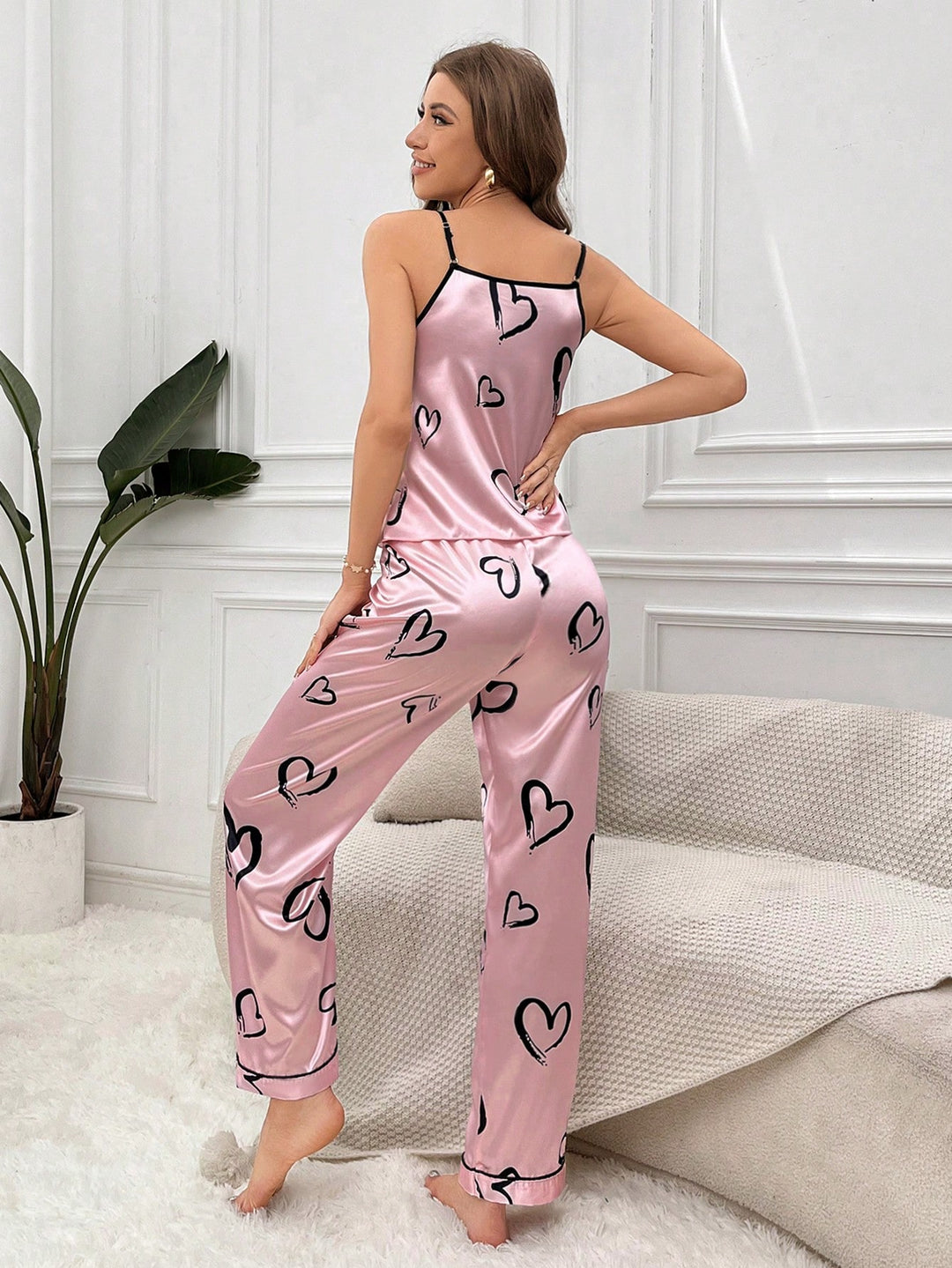 Compleu pijamale SHEIN, roz