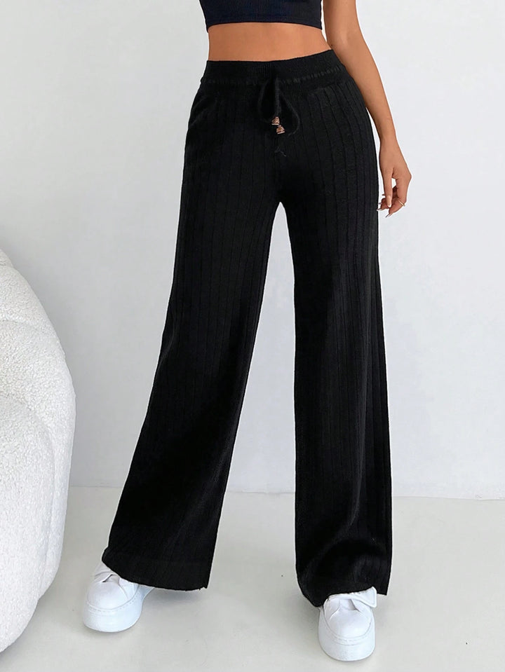 Pantaloni SHEIN, negru