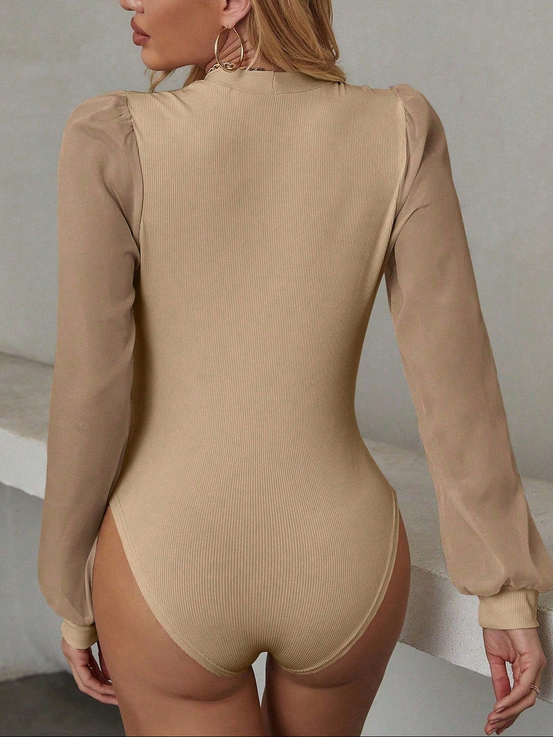 SHEIN body, bej