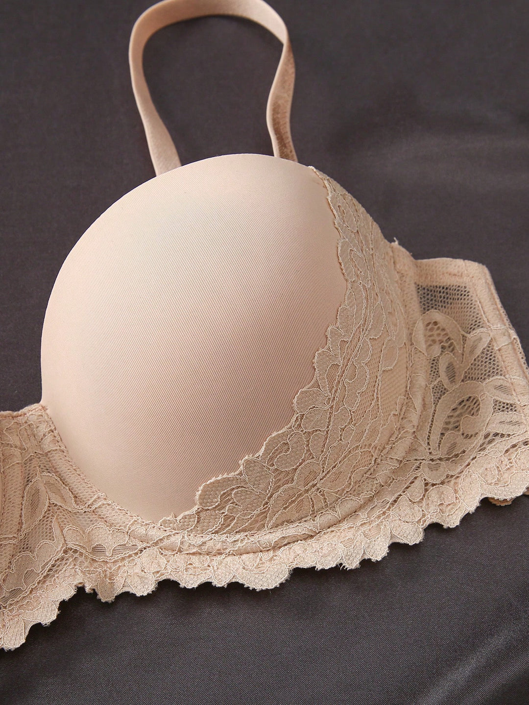 Set sutiene SHEIN, mix culori