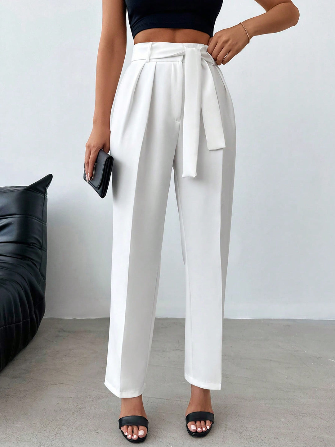 Pantaloni SHEIN, alb
