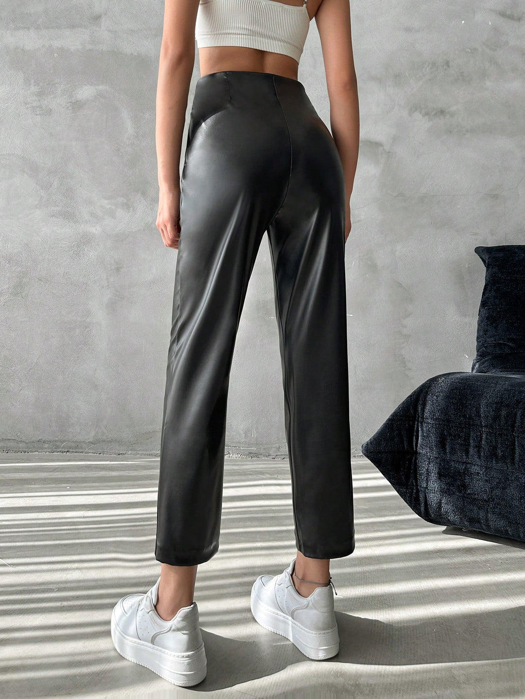 Pantaloni SHEIN, negru