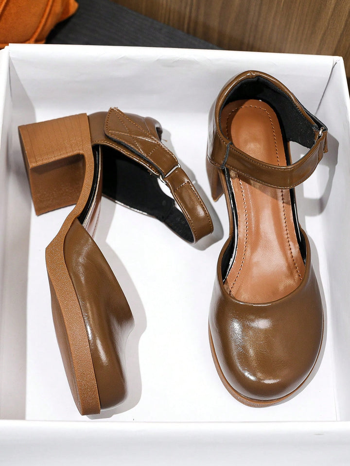 Pantofi cu toc SHEIN, maro