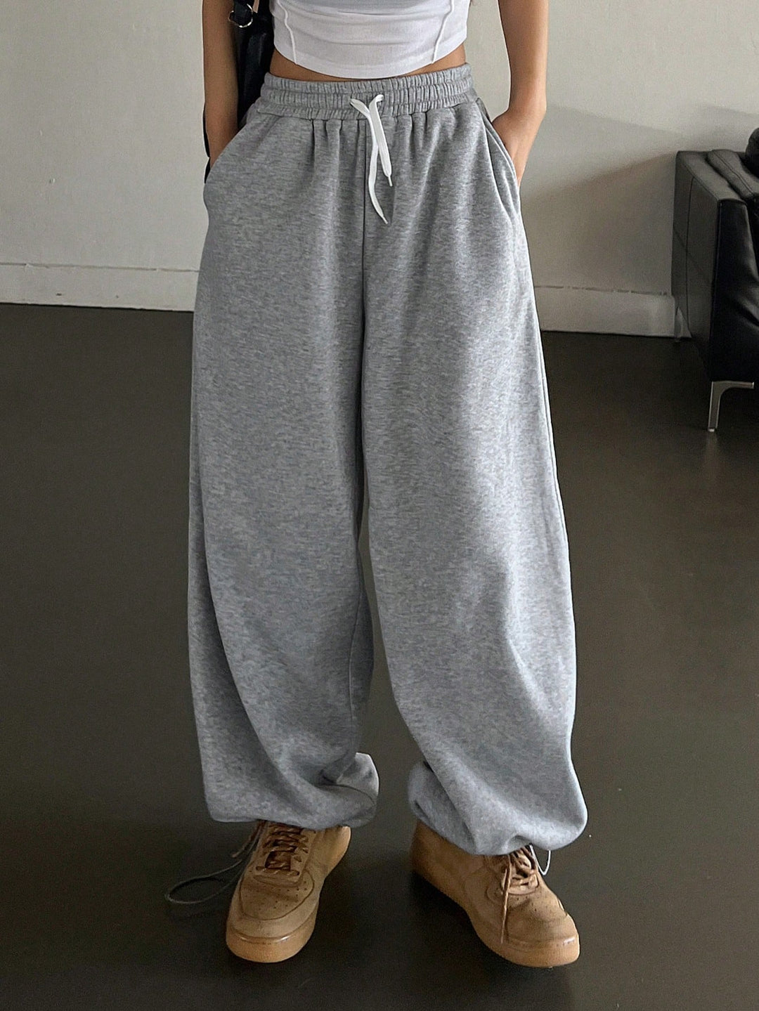 Pantaloni SHEIN