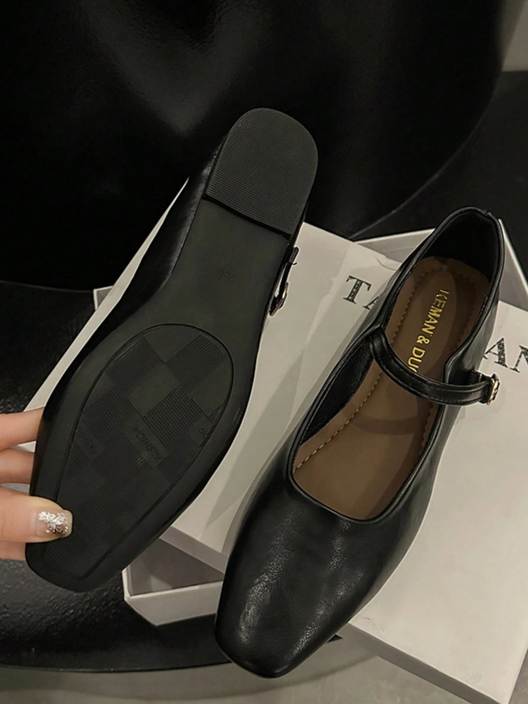 Pantofi SHEIN, negru