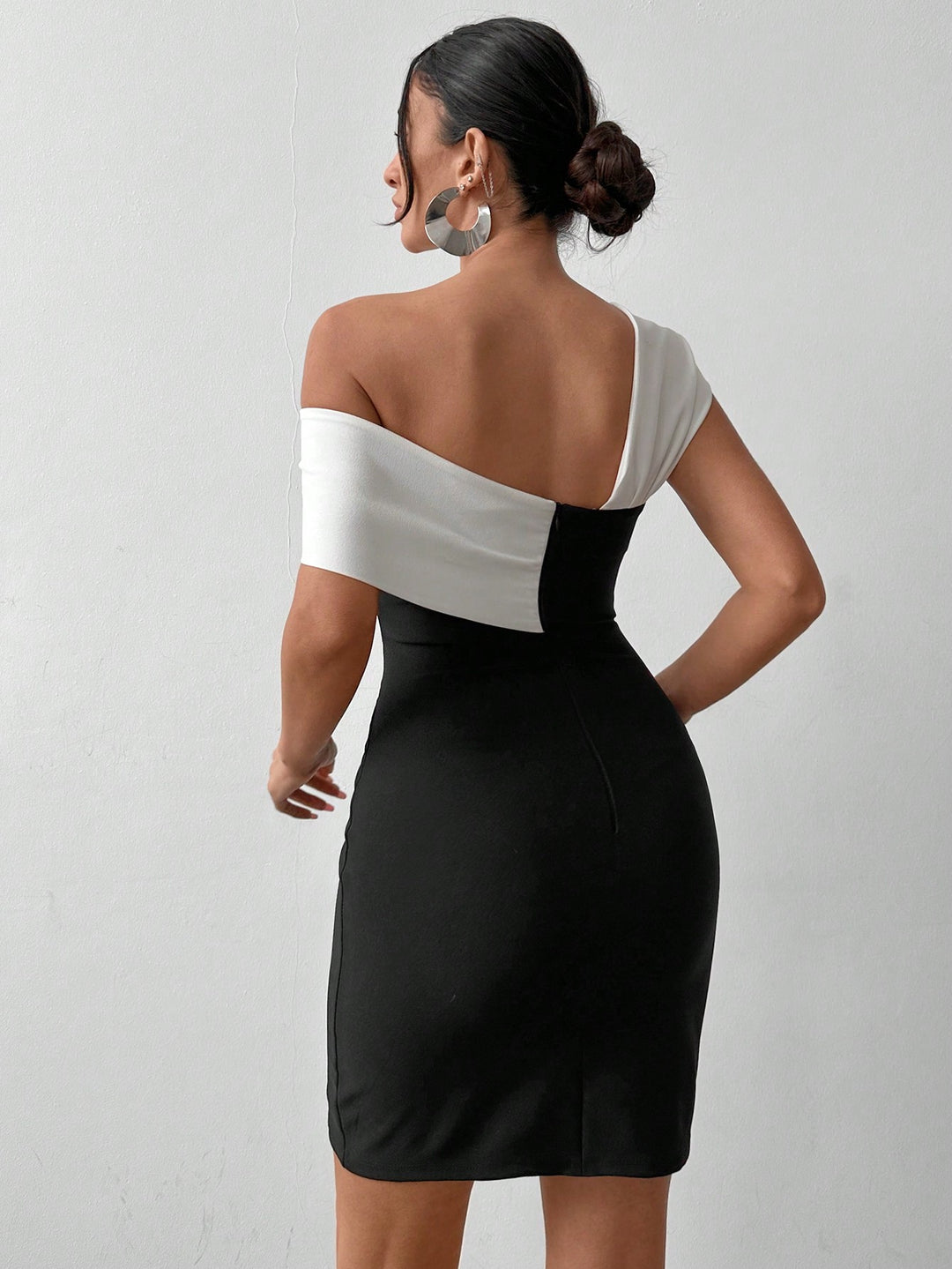 Rochie scurtă SHEIN, negru