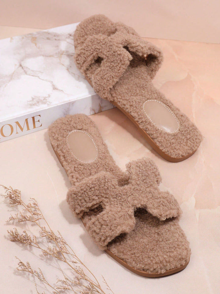 Sandale SHEIN, kaki
