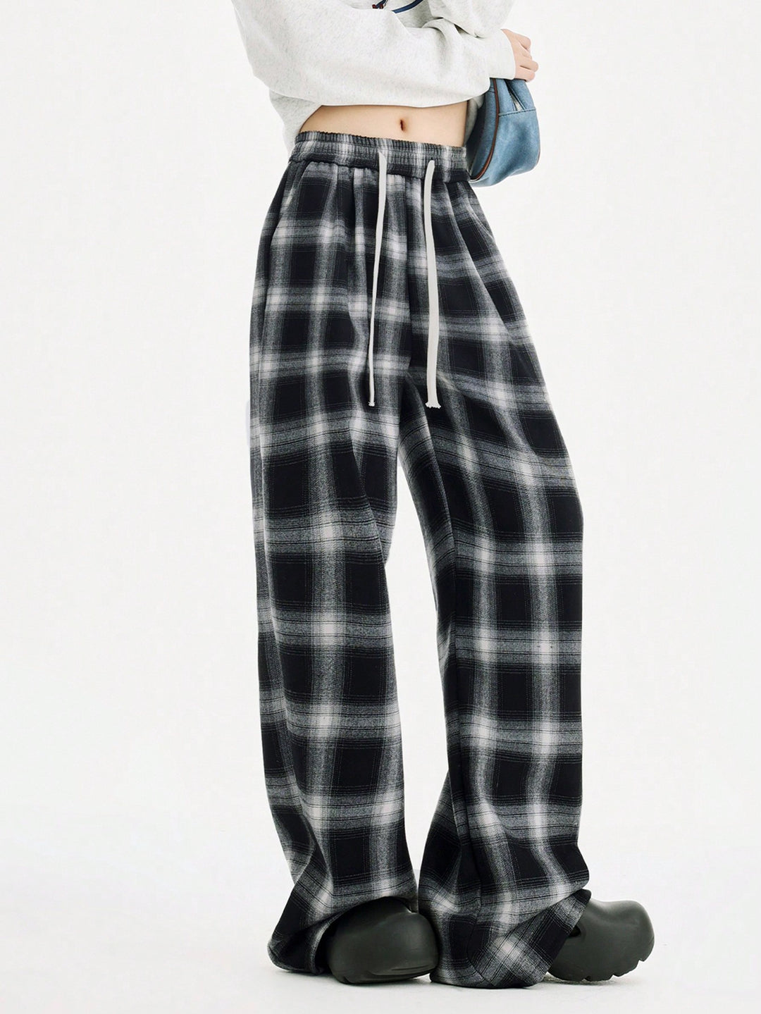 Pantaloni SHEIN, mix culori