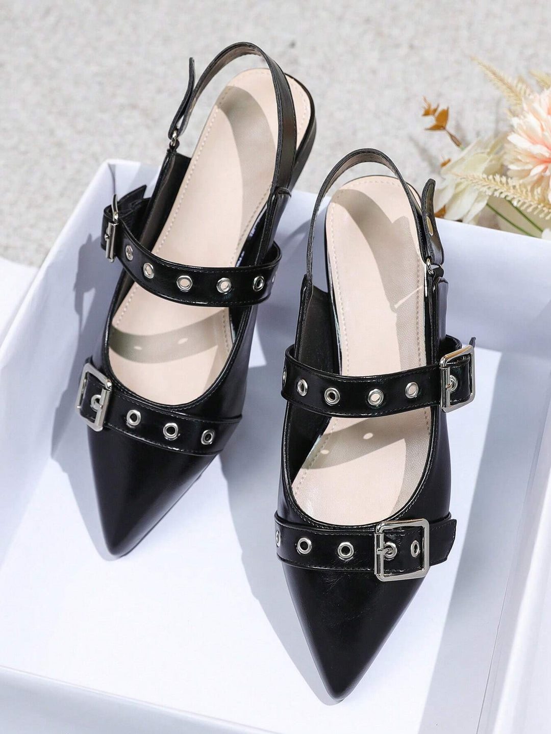 Pantofi SHEIN, negru