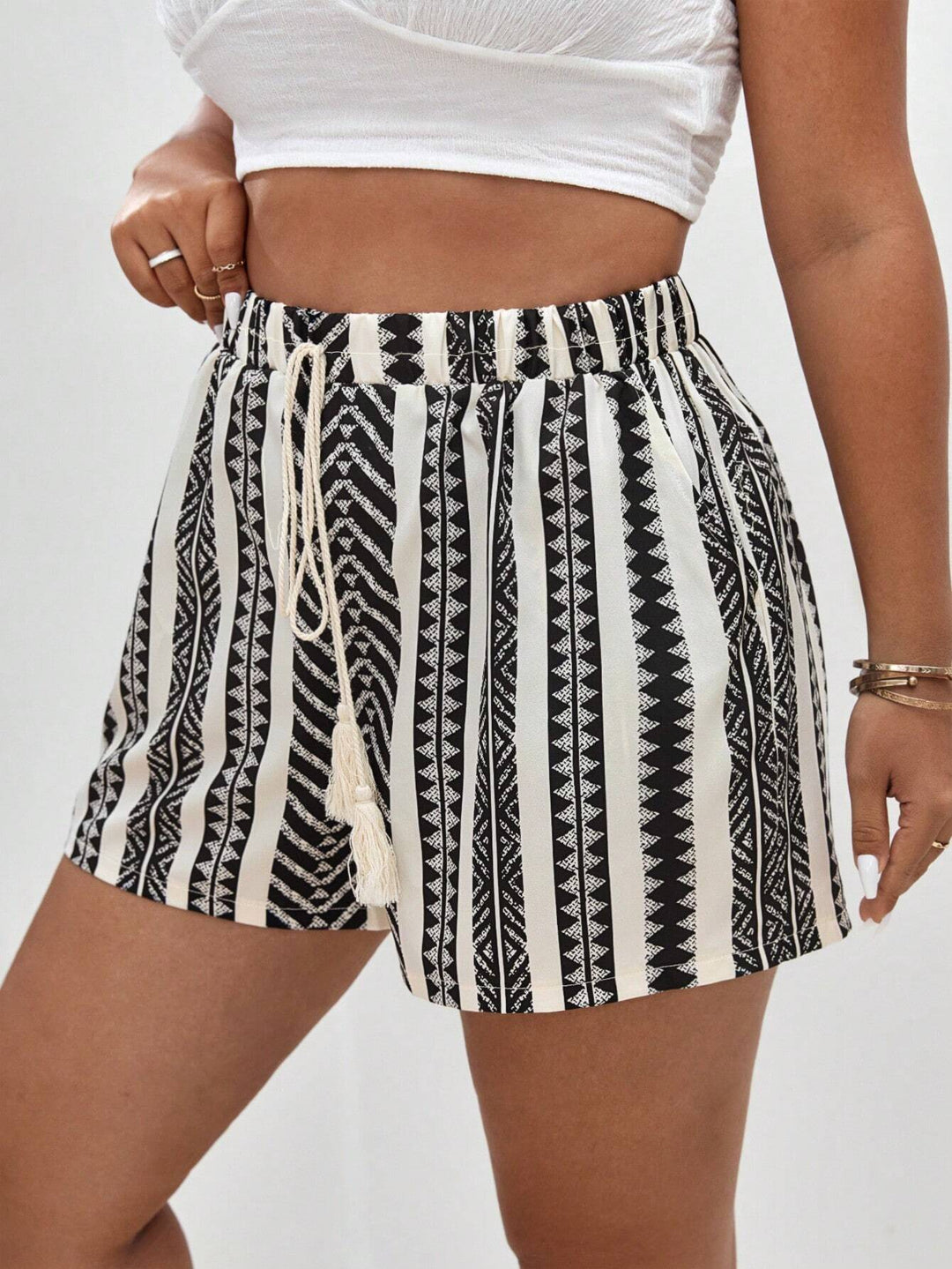 Pantaloni scurți SHEIN, mix culori