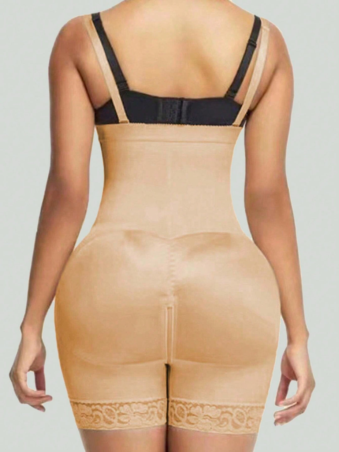 Salopetă modelatoare SHEIN, bej