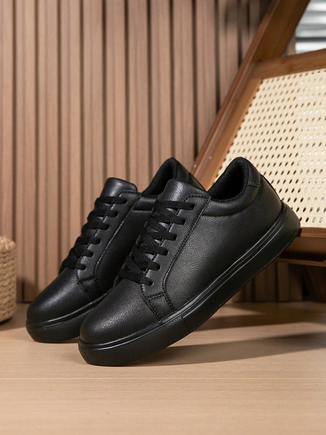Pantofi sport SHEIN, negru