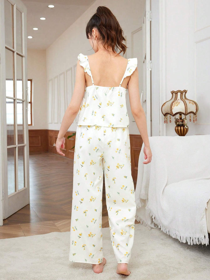 Compleu pijamale SHEIN, crem