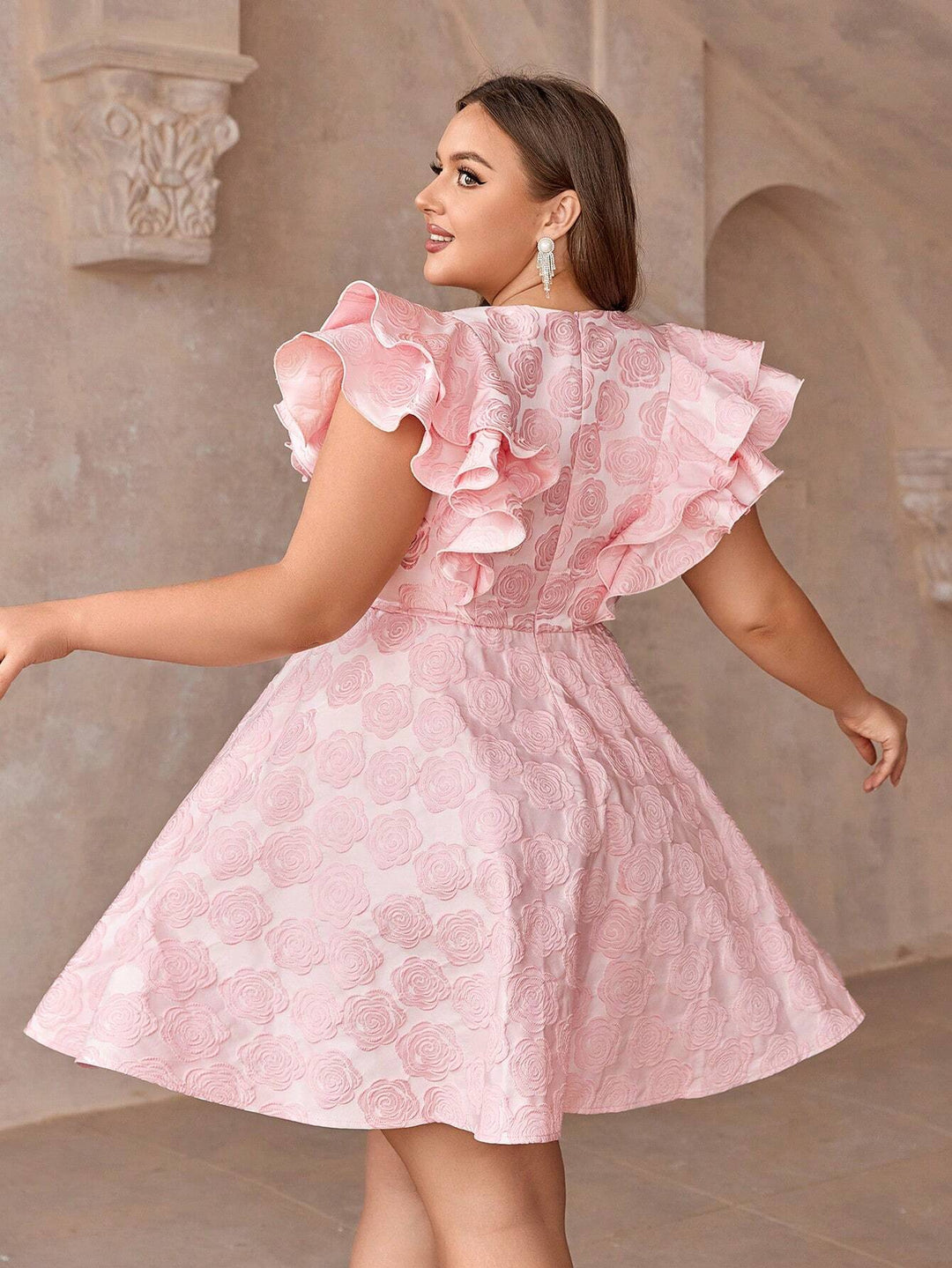 Rochie mini Shein Curve+, roz