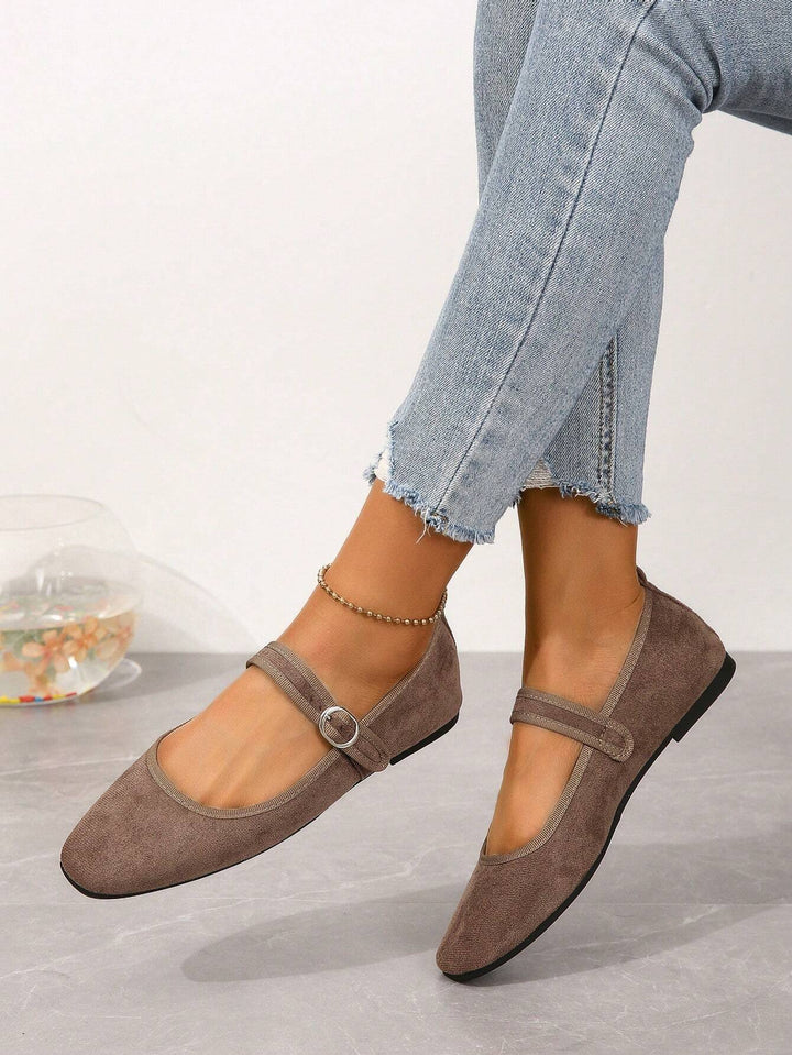 Pantofi SHEIN, maro
