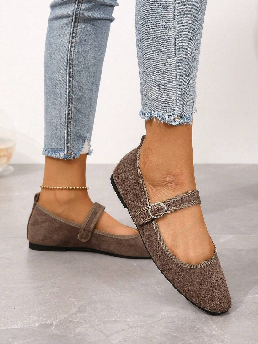 Pantofi SHEIN, maro