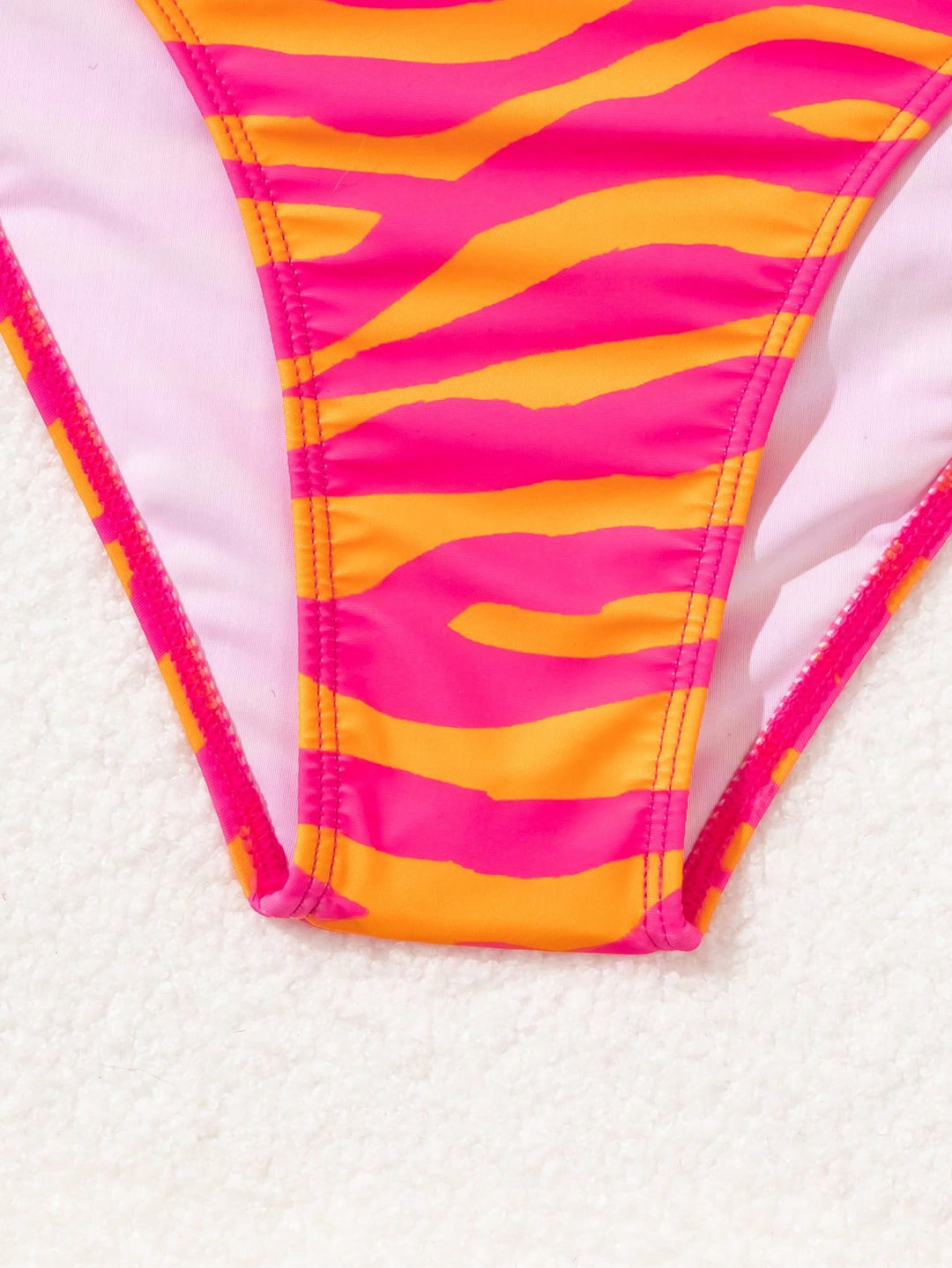 Set bikini SHEIN, mix culori