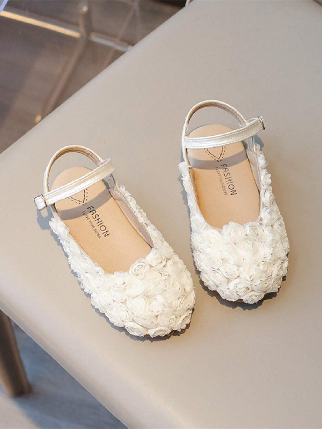 Pantofi SHEIN, alb