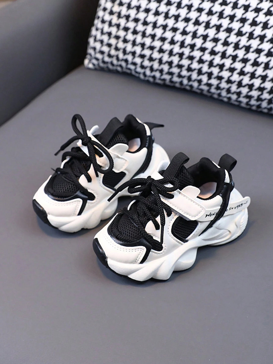 Pantofi sport SHEIN, mix culori