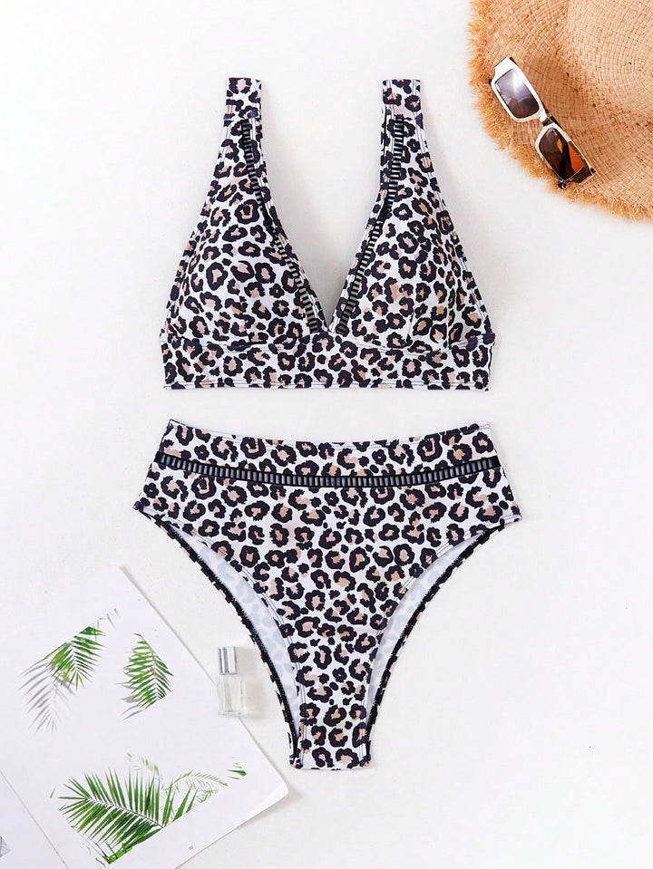 Set bikini SHEIN, mix culori